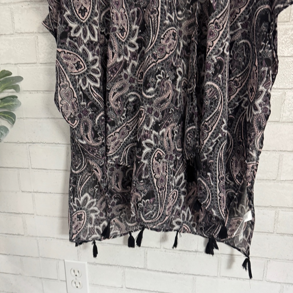 CYNTHIA ROWLEY Black Paisley Kimono with Tassels - Picture 3 of 9